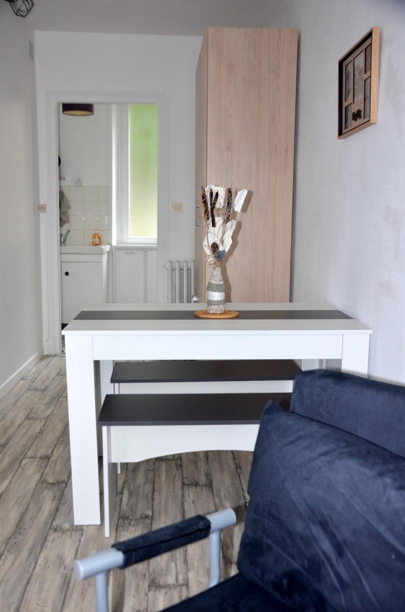 Studio "Au Bord De L'Eau" 2 Chambon-sur-Voueize Eksteriør billede